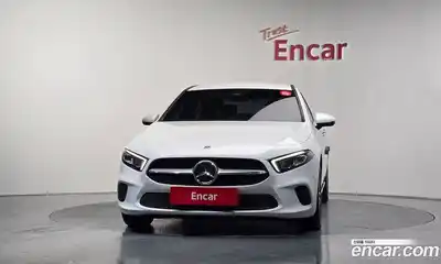 Mercedes-Benz A-Class 2022 2.0 Автомат в Москве № 229414, миниатюра 11