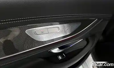 Mercedes-Benz CLS-Class 2019 1.9 Автомат в Москве № 229475, миниатюра 11