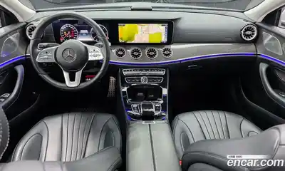 Mercedes-Benz CLS-Class 2019 1.9 Автомат в Москве № 229475, миниатюра 2