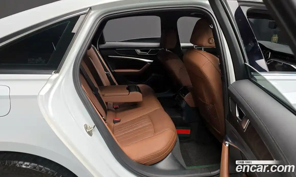 Audi A6 2020 2.0 Автомат в Москве № 229772, фото 12