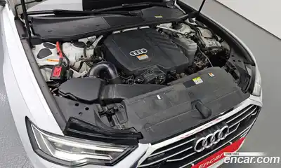 Audi A6 2022 2.0 Автомат в Москве № 229793, миниатюра 2