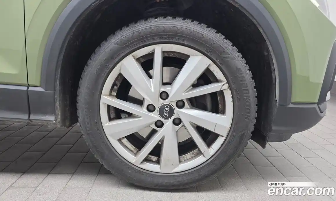 Audi Q2 2023 2.0 Автомат в Москве № 229891, фото 4