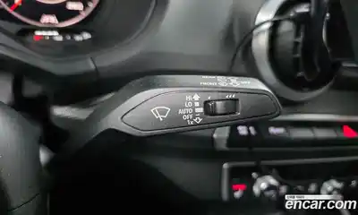 Audi Q2 2023 2.0 Автомат в Москве № 229891, миниатюра 9