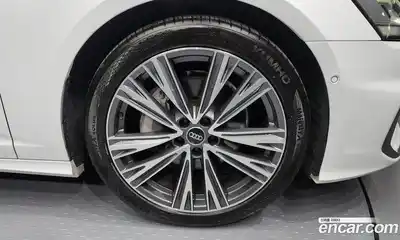 Audi A6 2023 2.0 Автомат в Москве № 229894, миниатюра 8