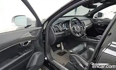 Volvo XC90 2017 2.0 Автомат в Москве № 230637, миниатюра 9