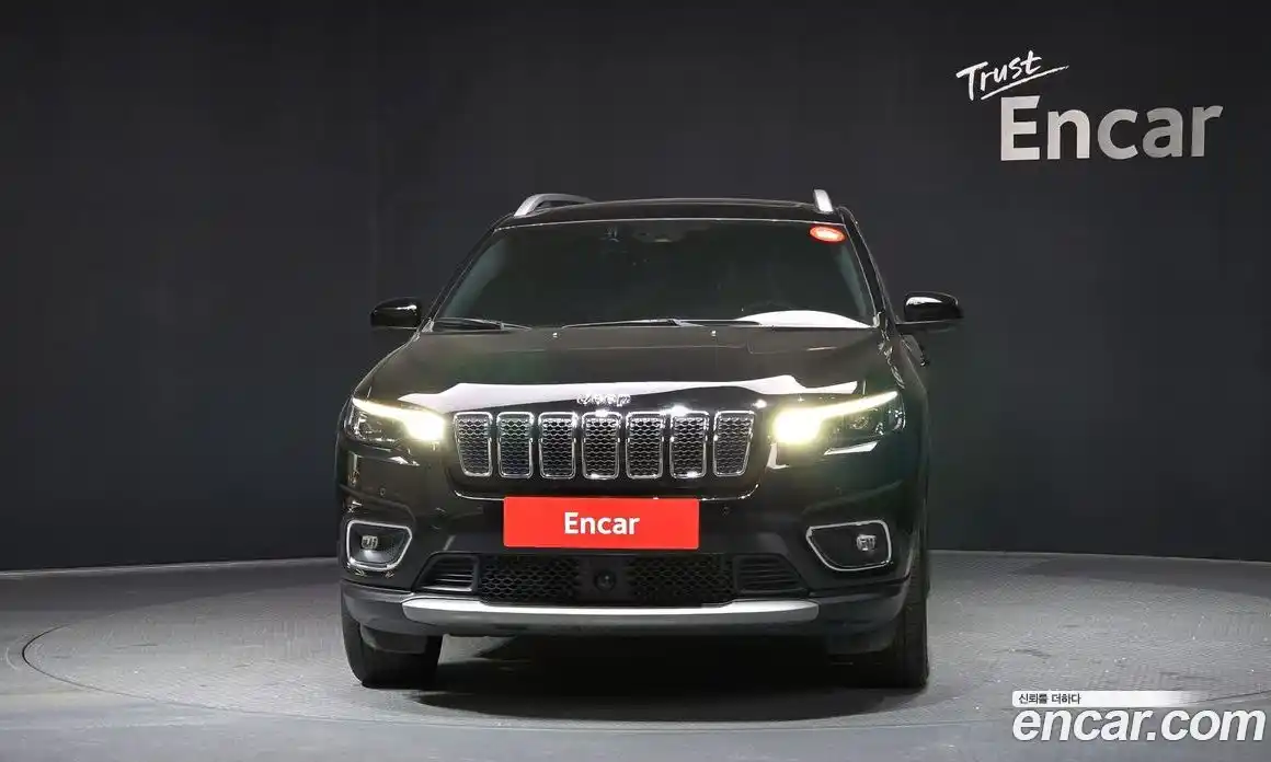 Jeep Cherokee 2020 2.4 Автомат в Москве № 232720, фото 17