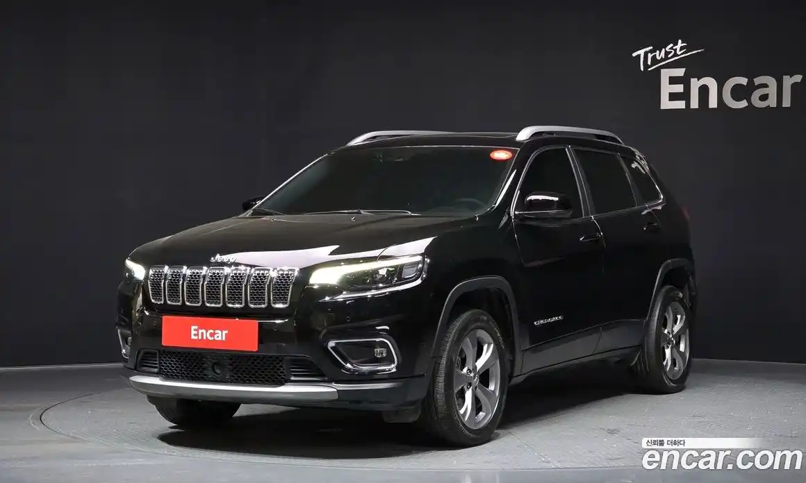 Jeep Cherokee 2020 2.4 Автомат в Москве № 232720, фото 4