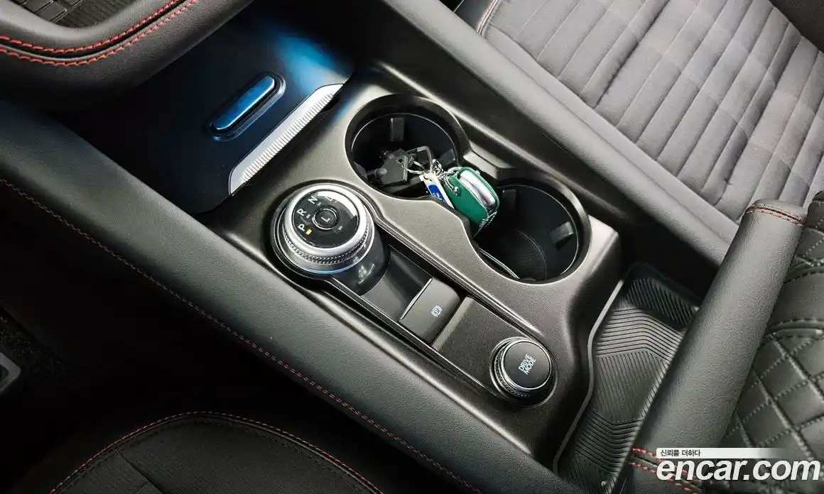 Ford Explorer 2025 2.3 Автомат в Москве № 233033, фото 11