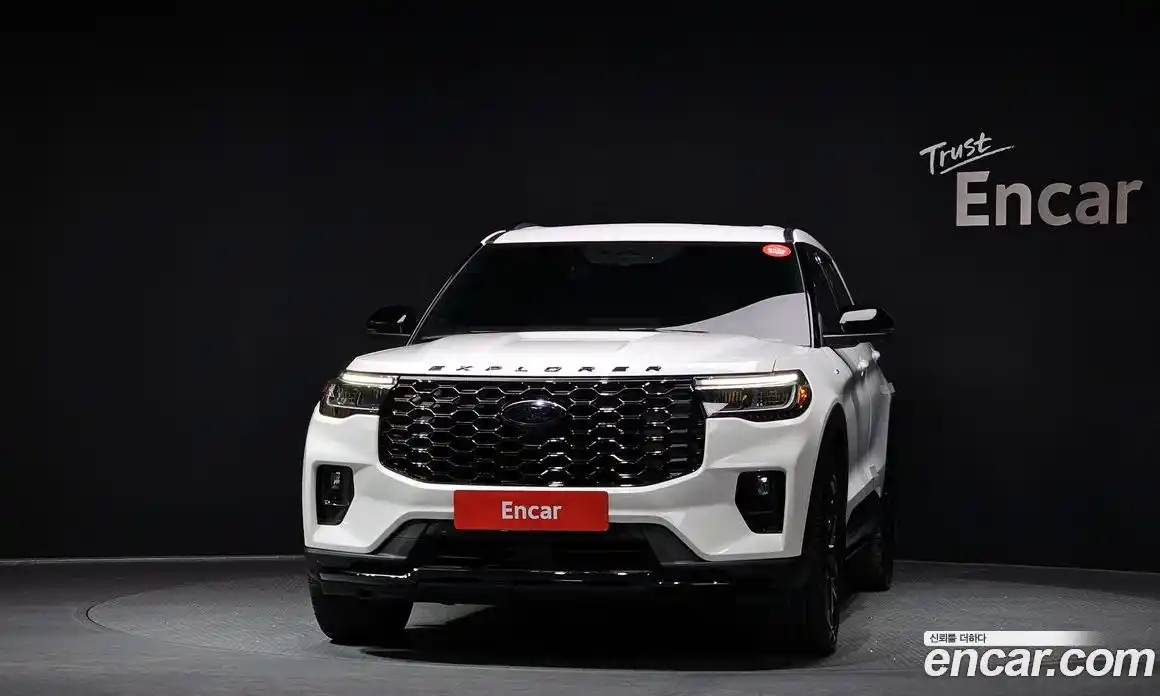 Ford Explorer 2025 2.3 Автомат в Москве № 233033, фото 19