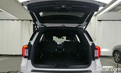 Ford Explorer 2025 2.3 Автомат в Москве № 233033, миниатюра 3