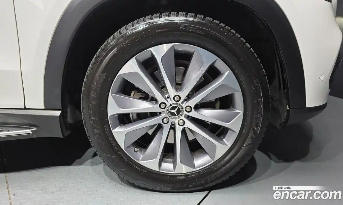 Mercedes-Benz GLE-Class 2022 2.0 Автомат в Москве № 239685, фото 12