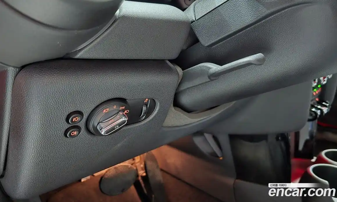 Mini Cooper 2015 1.5 Автомат в Москве № 253469, фото 4