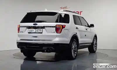 Ford Explorer 2018 2.3 Автомат в Москве № 255705, миниатюра 2