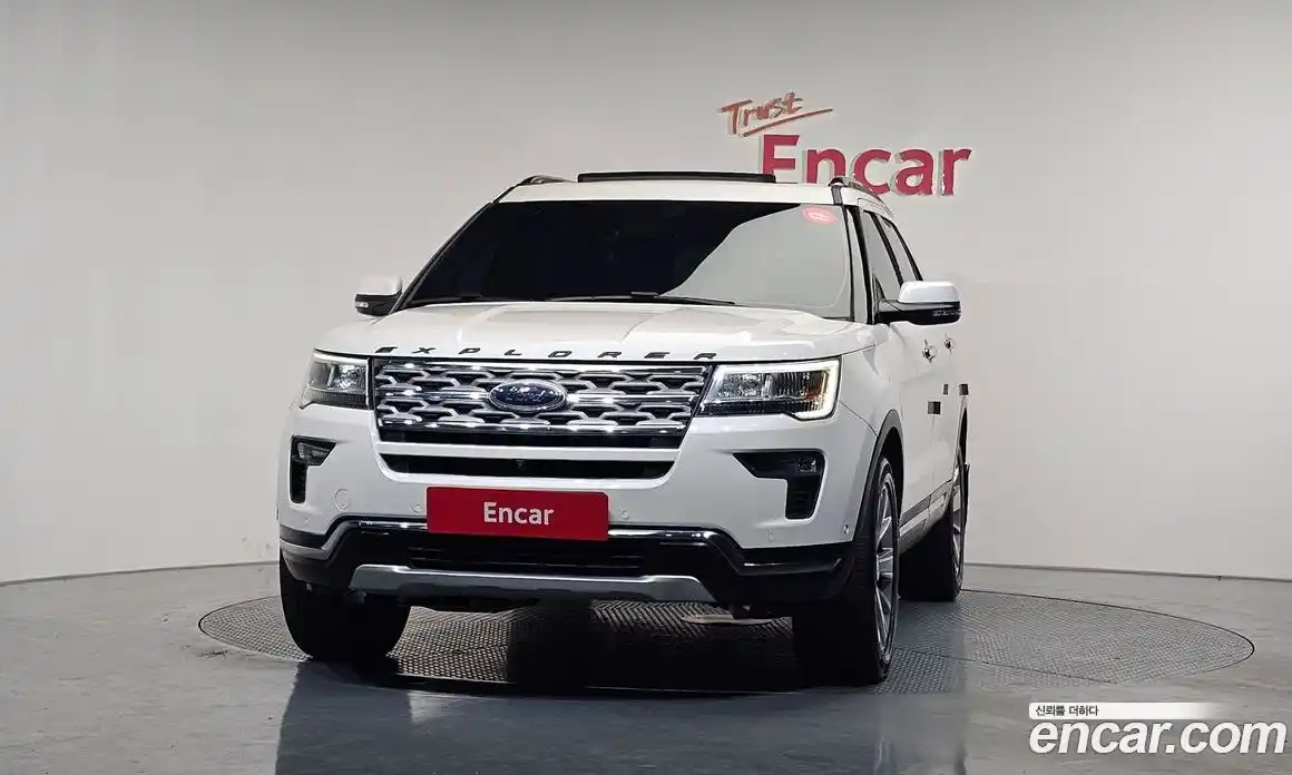 Ford Explorer 2018 2.3 Автомат в Москве № 255705, фото 10