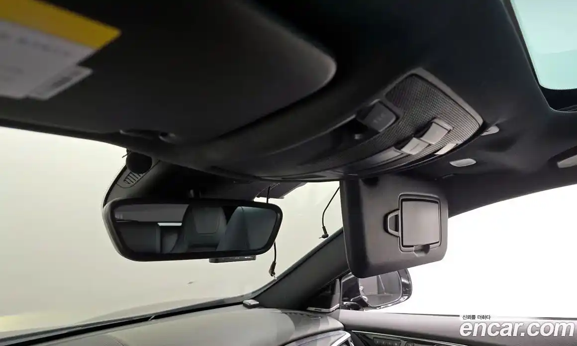 Infiniti Q30 2017 2.0 Автомат в Москве № 256143, фото 15