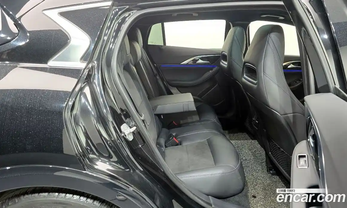 Infiniti Q30 2017 2.0 Автомат в Москве № 256143, фото 20