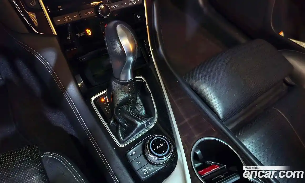 Infiniti Q50 2016 3.5 Автомат в Москве № 256192, фото 12