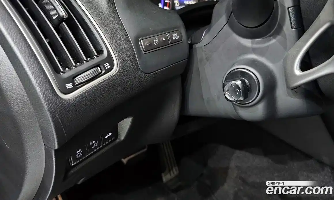 Infiniti Q50 2016 3.5 Автомат в Москве № 256192, фото 15