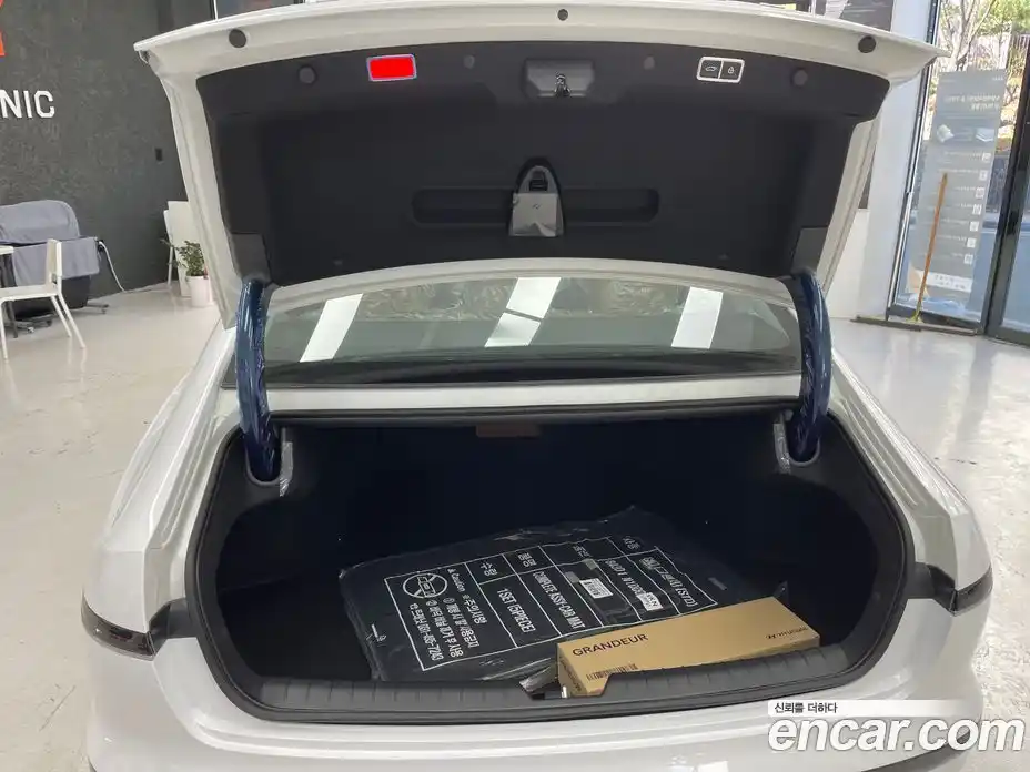 Hyundai Grandeur 2026 2.5 Автомат в Москве № 274110, фото 6