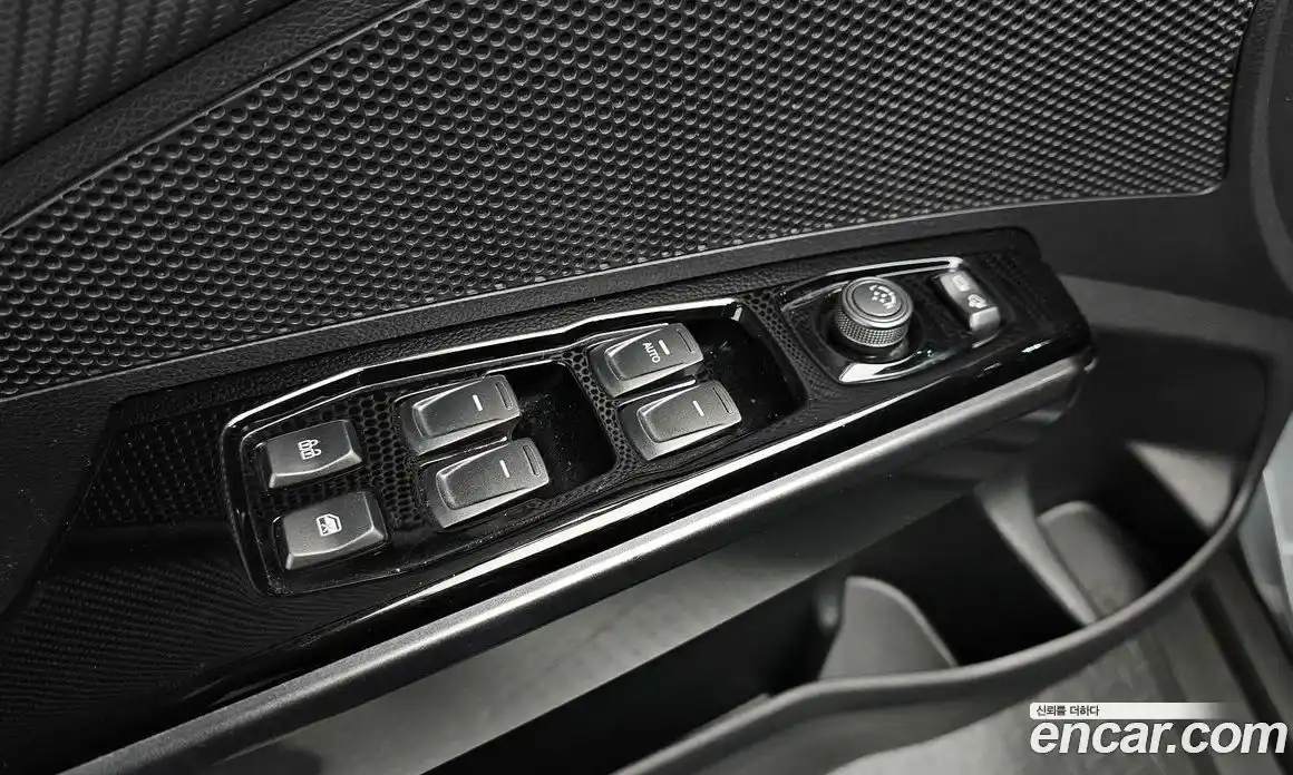 SsangYong TIBOLI 2022 1.5 Автомат в Москве № 28124, фото 9