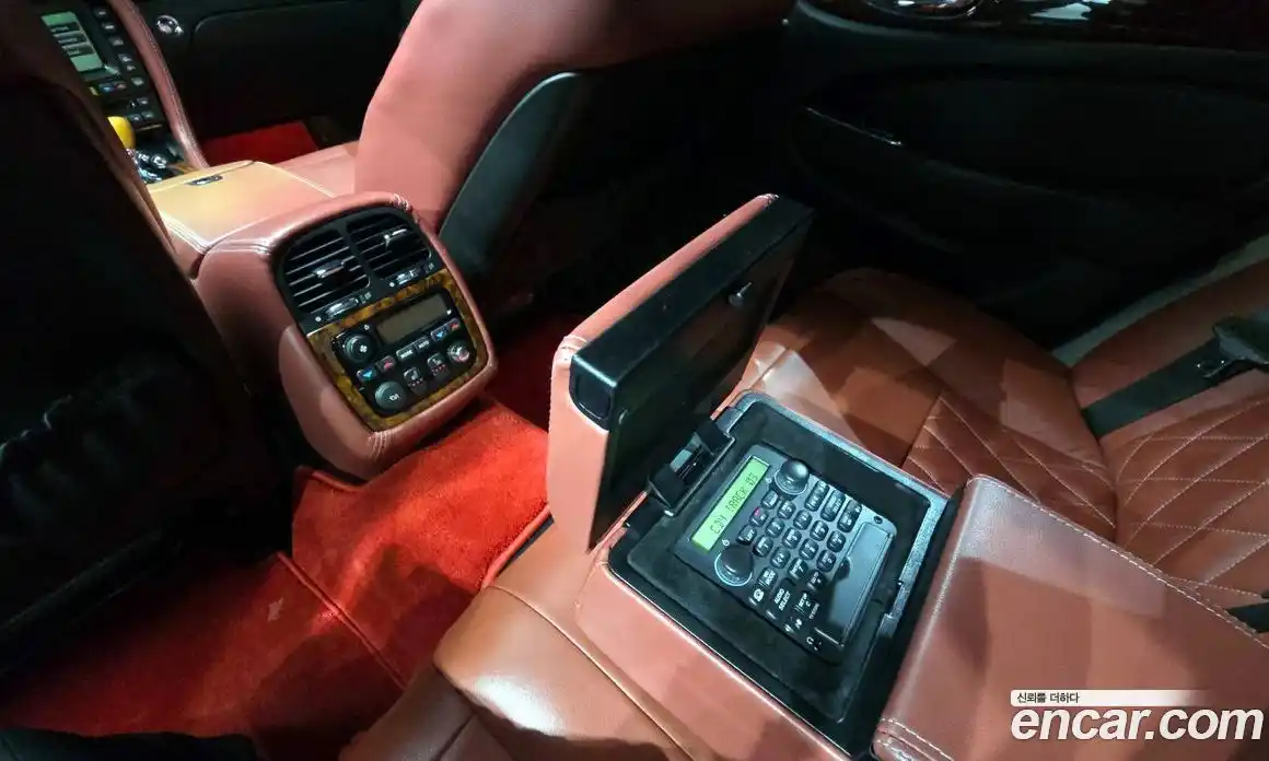 Jaguar XJ-8 2005 4.2 Автомат в Москве № 283832, фото 19