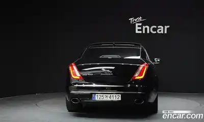 Jaguar XJ 2019 3.0 Автомат в Москве № 283833, миниатюра 12