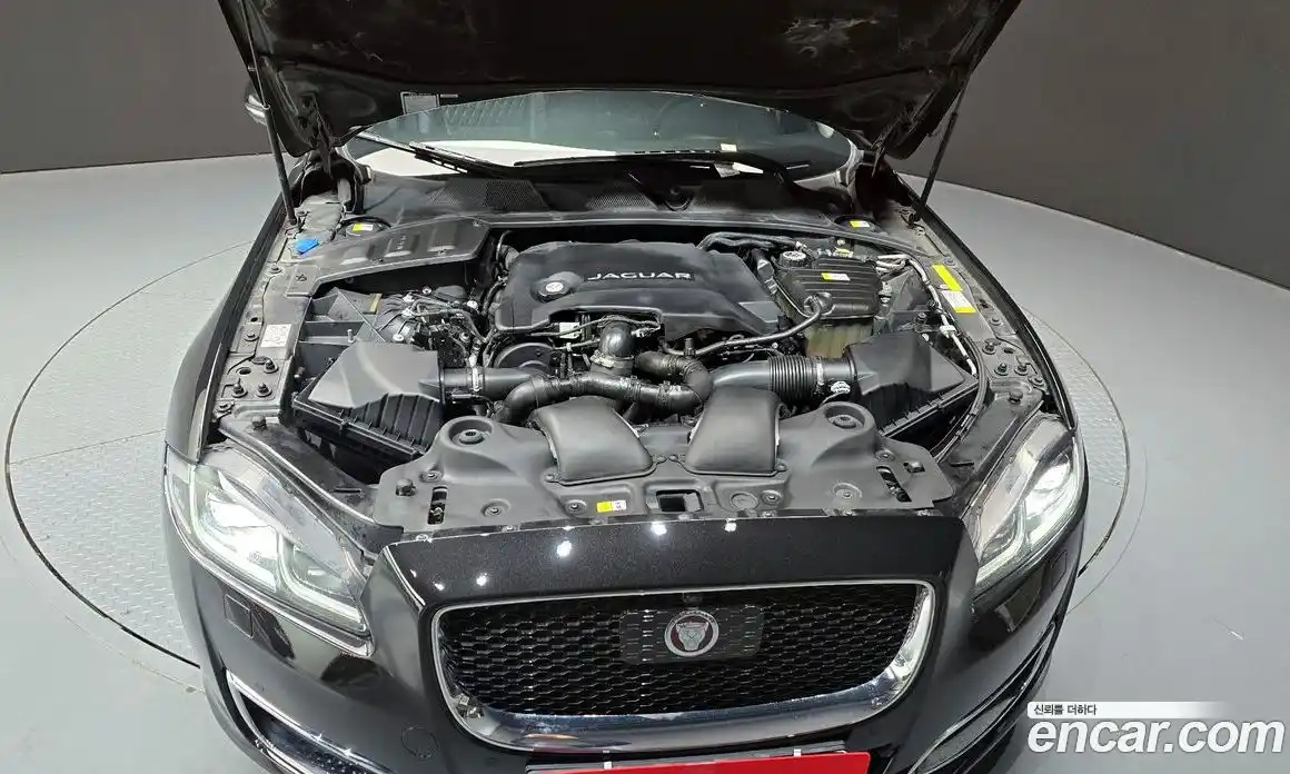 Jaguar XJ 2019 3.0 Автомат в Москве № 283833, фото 15