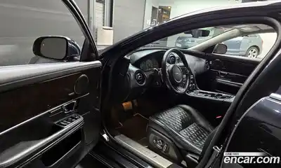 Jaguar XJ 2019 3.0 Автомат в Москве № 283833, миниатюра 9