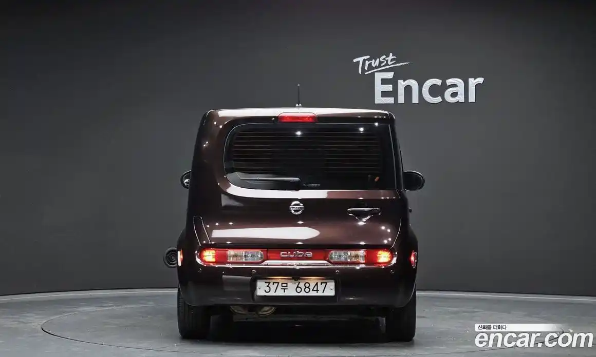 Nissan Cube 2012 1.8 Автомат в Москве № 285037, фото 11