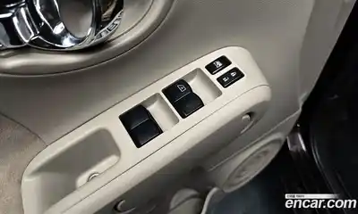 Nissan Cube 2012 1.8 Автомат в Москве № 285037, миниатюра 3