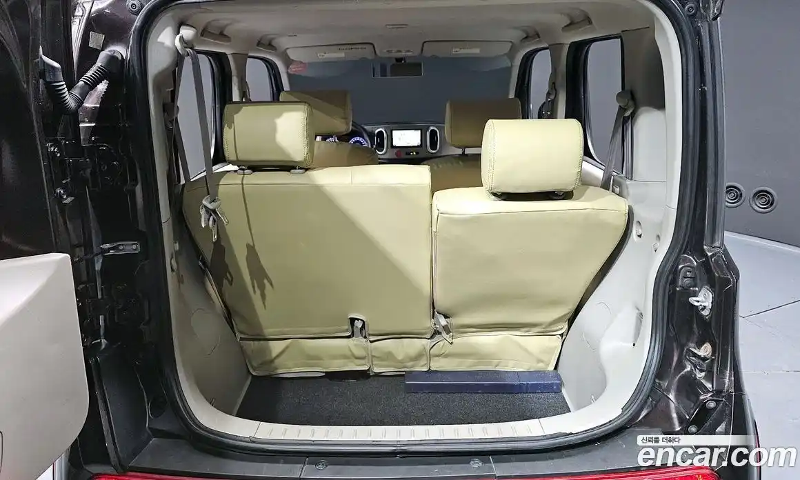 Nissan Cube 2012 1.8 Автомат в Москве № 285037, фото 10