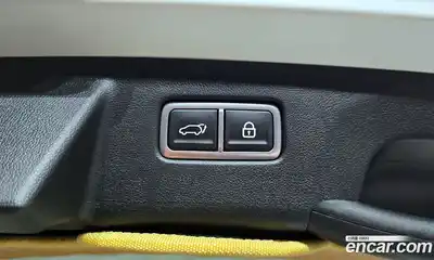 Kia Sorento 2023 1.6 Автомат в Москве № 288112, миниатюра 10