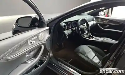 Mercedes-Benz E-Class 2023 2.0 Автомат в Москве № 289500, миниатюра 3