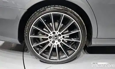 Mercedes-Benz E-Class 2023 2.0 Автомат в Москве № 289500, миниатюра 10