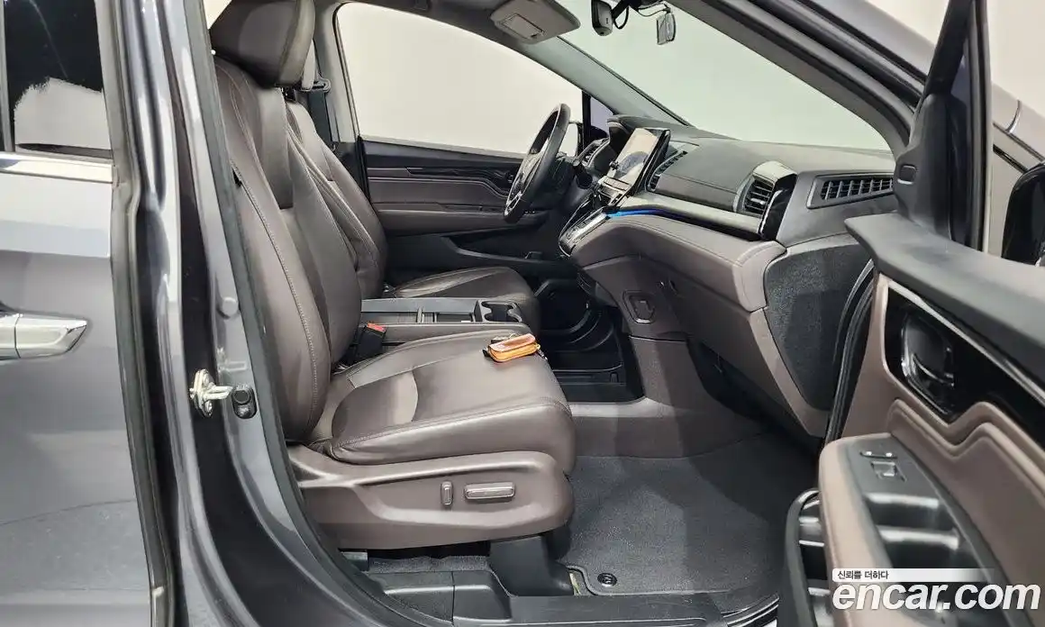 Honda Odyssey 2018 3.5 Автомат в Москве № 302874, фото 20