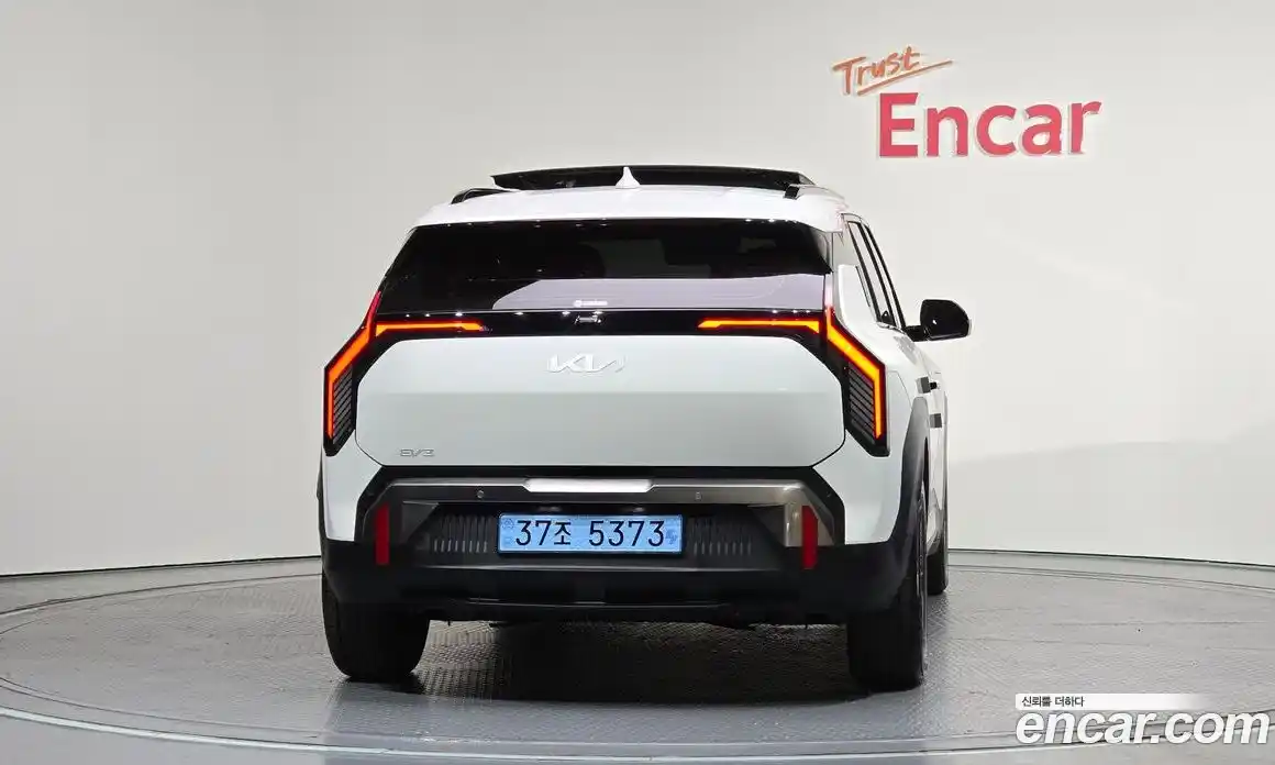 Kia EV3 2026 0.2 Автомат в Москве № 306389, фото 6