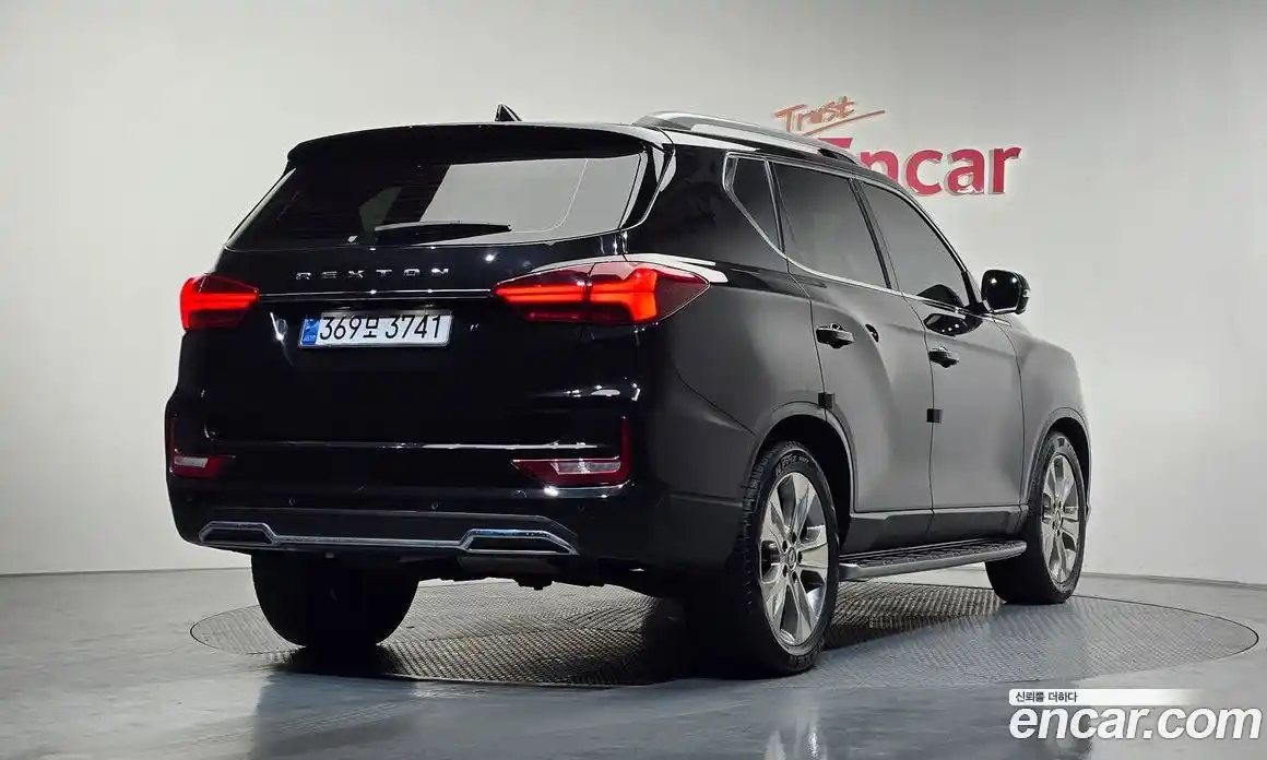 SsangYong Rexton 2021 2.2 Автомат в Москве № 30679, фото 3