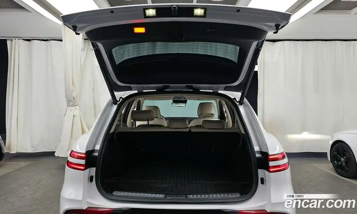 Genesis GV70 2025 2.5 Автомат в Москве № 308693, фото 14