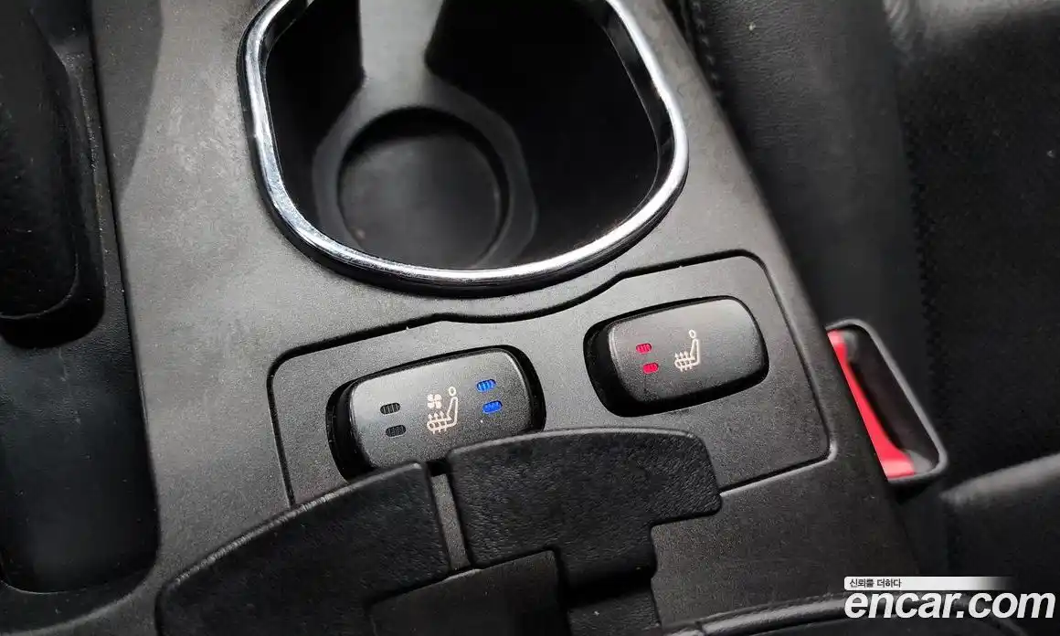 SsangYong Korando 2015 2.0 Автомат в Москве № 31645, фото 20