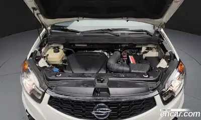 SsangYong Korando 2015 2.0 Автомат в Москве № 31645, миниатюра 6