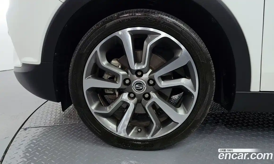 SsangYong TIBOLI 2016 1.6 Автомат в Москве № 31766, фото 20