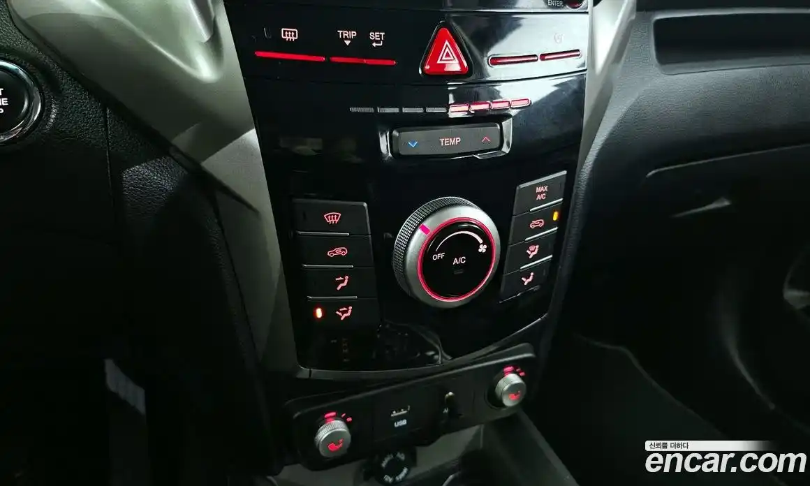 SsangYong TIBOLI 2016 1.6 Автомат в Москве № 31766, фото 10