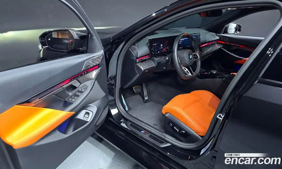 BMW M5 2025 4.4 Автомат в Москве № 318101, фото 11