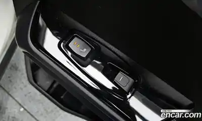 SsangYong Torres 2023 1.5 Автомат в Москве № 32212, миниатюра 3