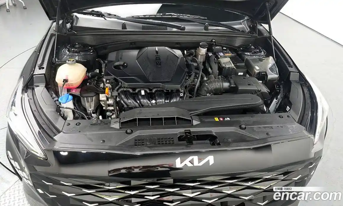 Kia K8 2022 2.5 Автомат в Москве № 338788, фото 18