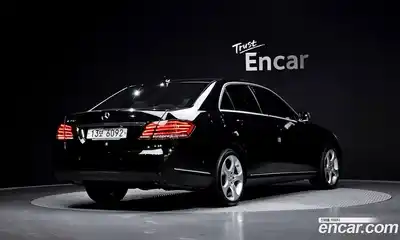 Mercedes-Benz E-Class 2014 3.5 Автомат в Москве № 341565, миниатюра 4