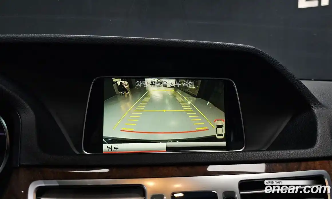 Mercedes-Benz E-Class 2014 3.5 Автомат в Москве № 341565, фото 8