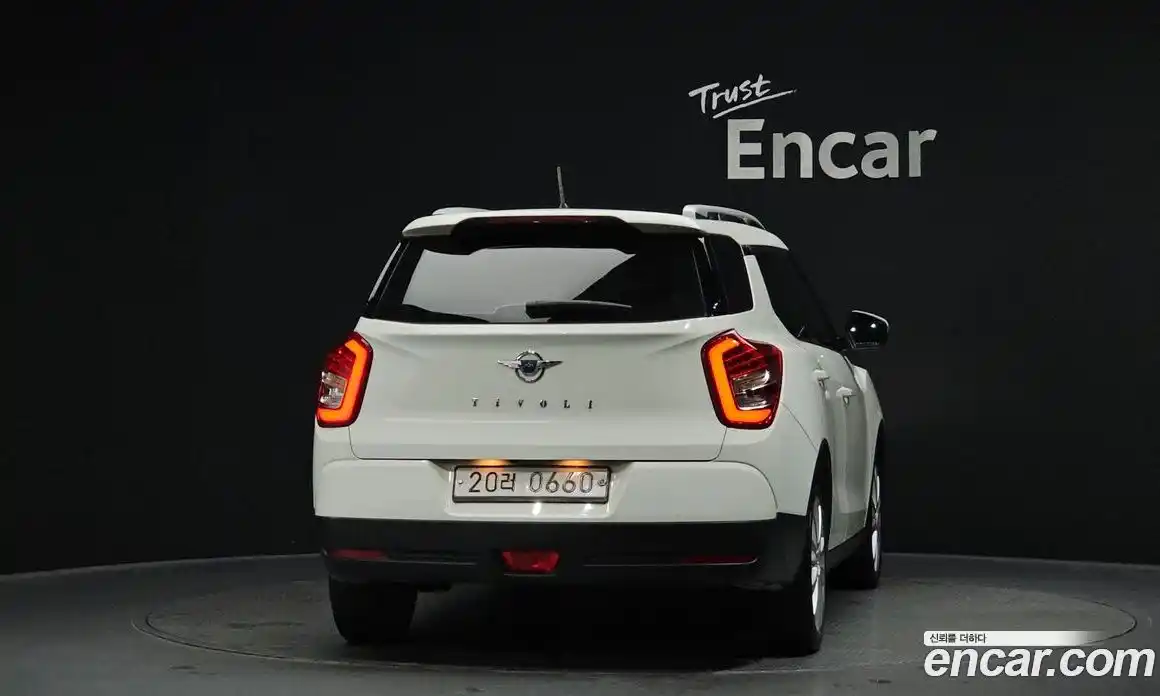 SsangYong TIBOLI 2016 1.6 Автомат в Москве № 34299, фото 6