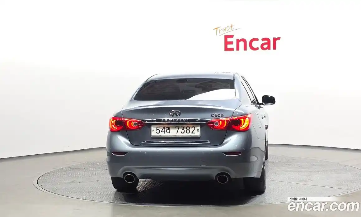 Infiniti Q50 2016 3.5 Автомат в Москве № 344704, фото 19