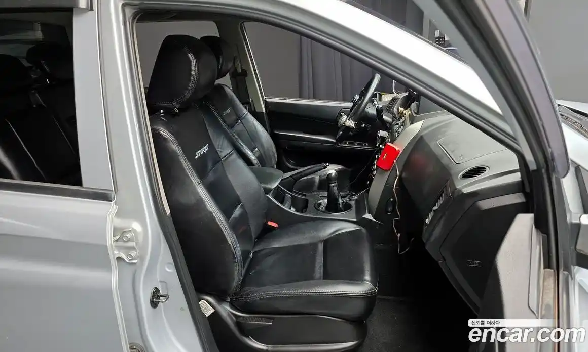 SsangYong Korando 2014 2.0 Механическая в Москве № 36419, фото 14